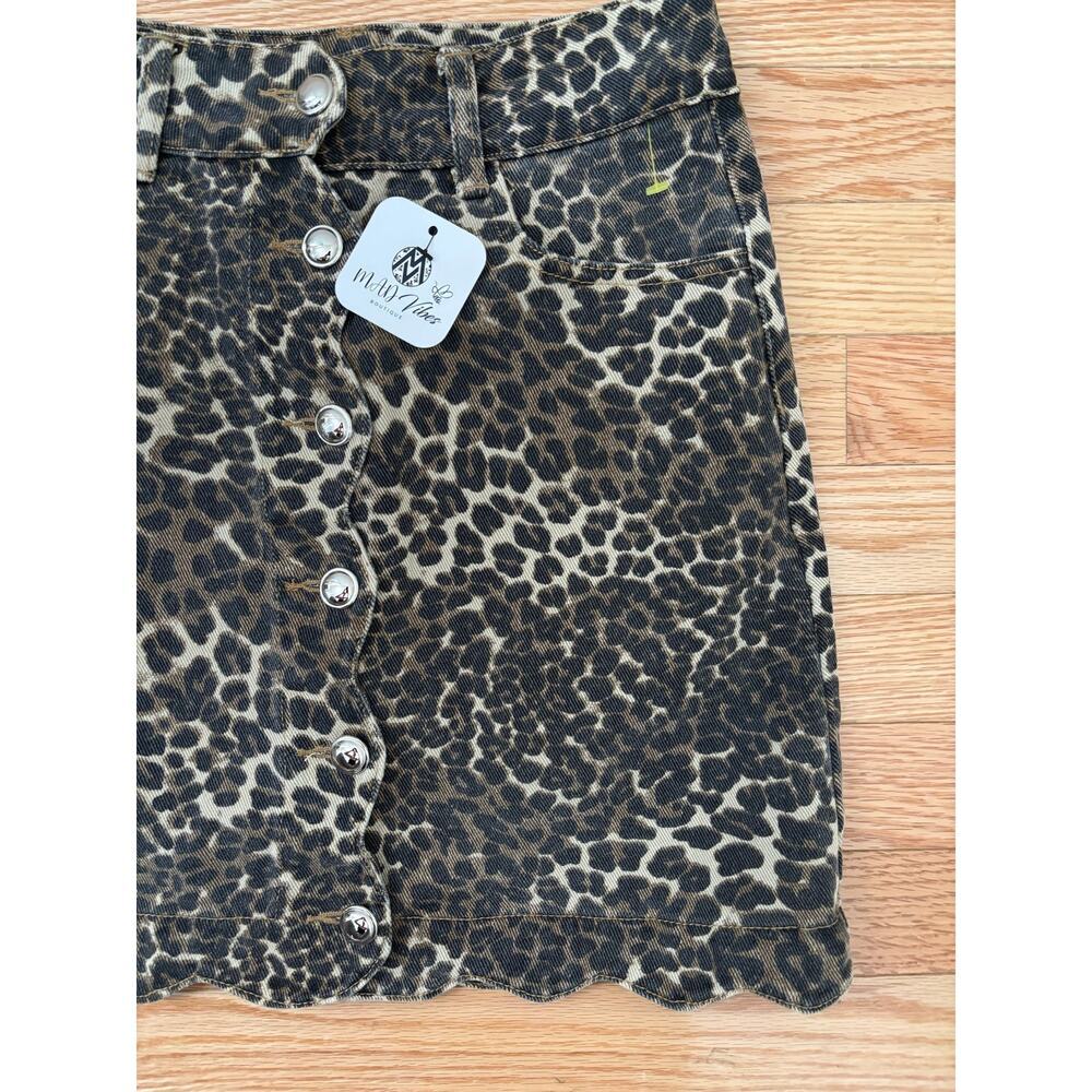 NWT Women’s Leopard Print Denim Mini Skirt Button Front Animal Print Size S - Picture 6 of 8